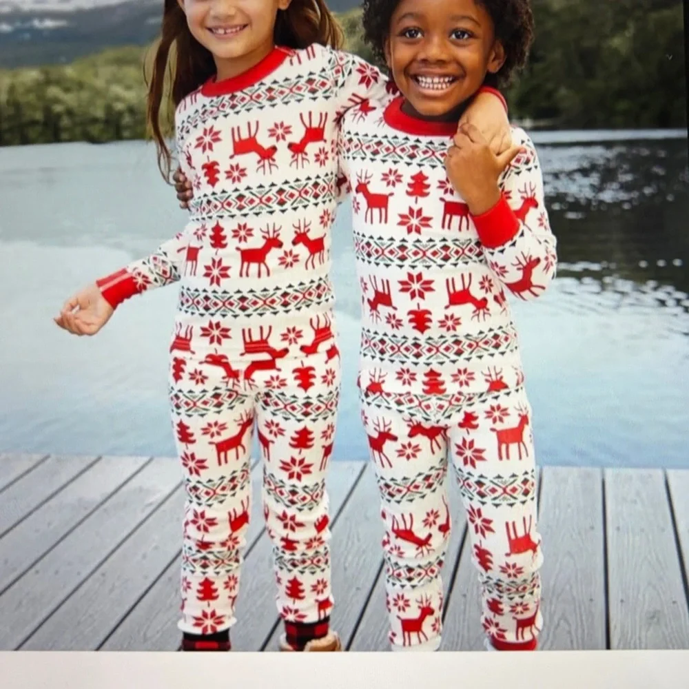 Hanna Andersson Dear Deer PJ Set, 10